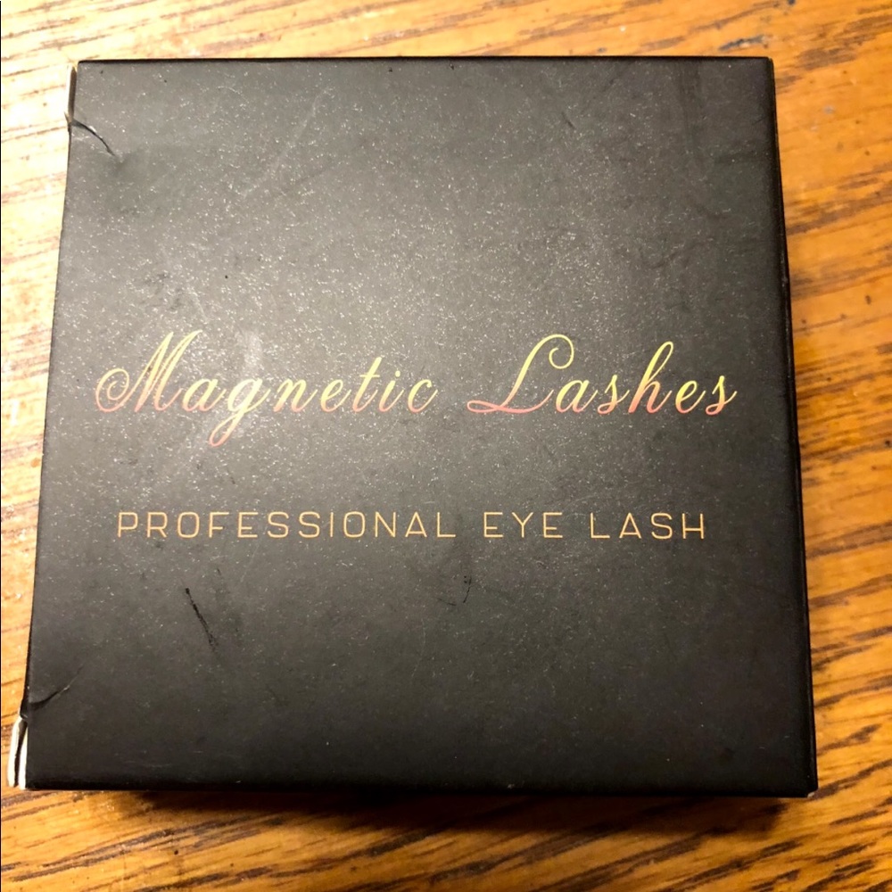 Magnetic lashes
